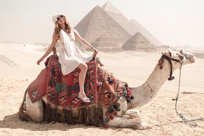 Pyramids, Egyptian Museum & Bazaar With Photographer - Guide Style: How Egyptology Turns Sights Into Stories