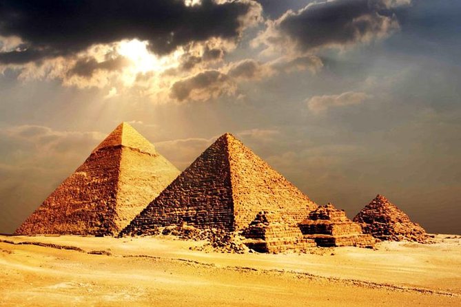 Pyramids of Giza and Egyptian Museum Tour - Key highlights you’ll feel immediately