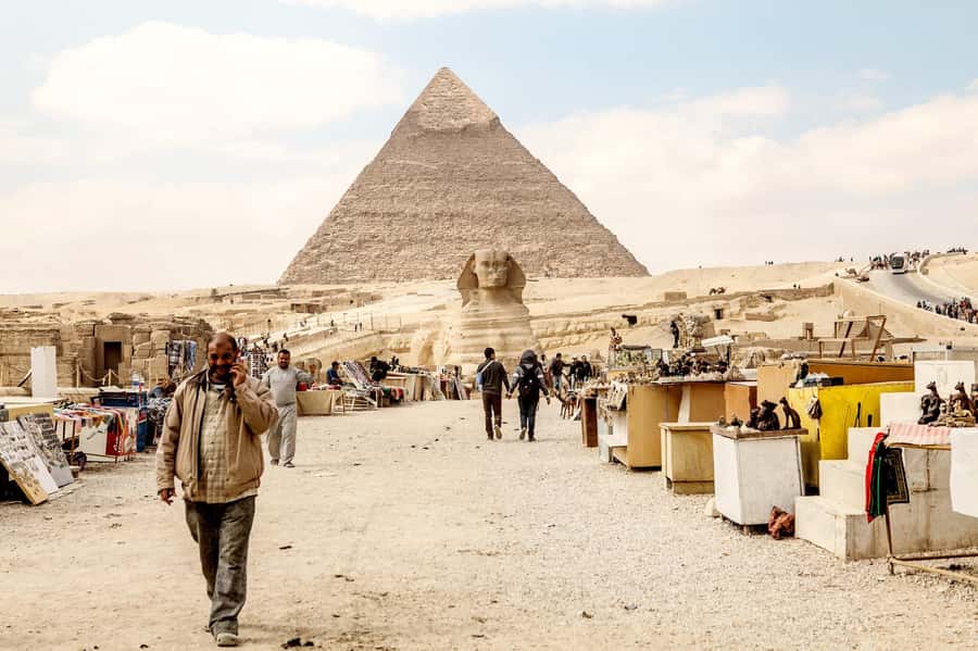 Pyramids of Giza and Great Sphinx: Private Half-Day Tour - Private 4-Hour Setup From Cairo or Giza (and Why It Matters)