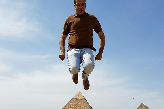 Pyramids of Giza and the Egyptian Museum Trip - The big idea: one day, two worlds—Cairo artifacts and Giza monuments