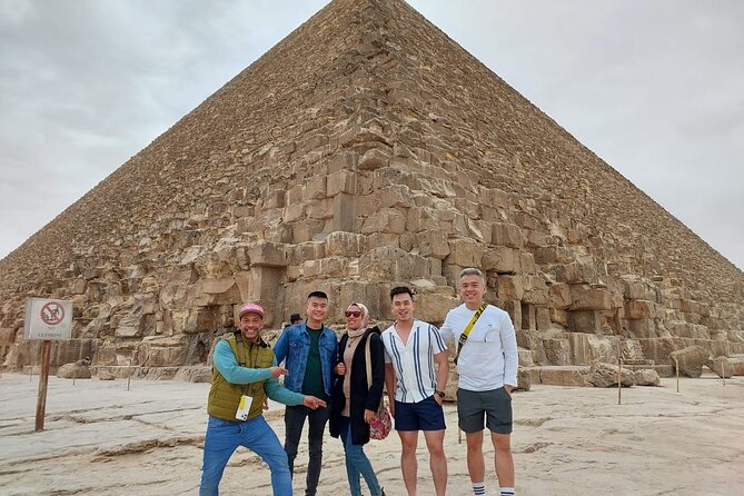 Pyramids of Giza , Memphis , Saqqara , Lunch Guided Private Trip - Giza Pyramids and the Great Sphinx: Panoramas, Valley Temple, and Optional Camel or Horse Time