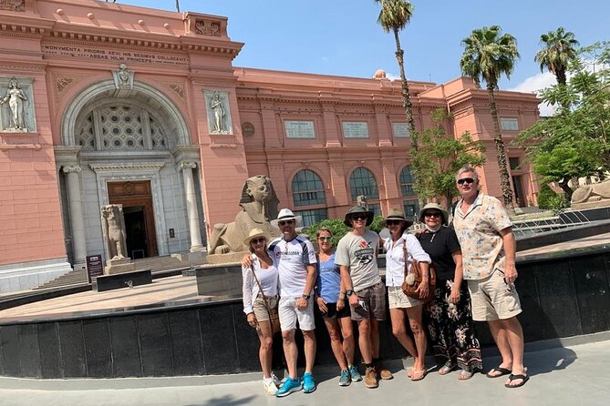 Pyramids of Giza, Sphinx and Egyptian Museum Day Tour - Cairo in a single day: what this tour gets right