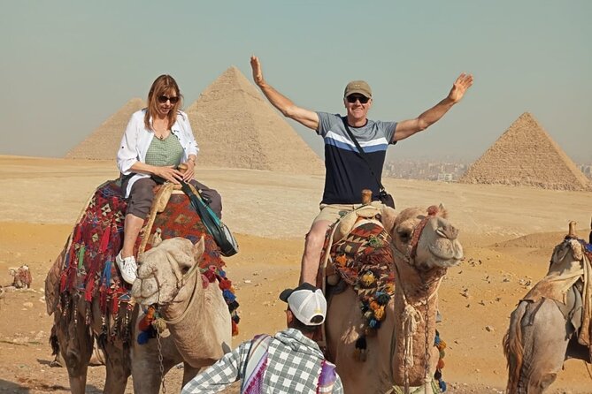 Pyramids of Giza & Sphinx, Memphis & Saqqara - Entering the Pyramids of Giza and seeing the Sphinx the smart way