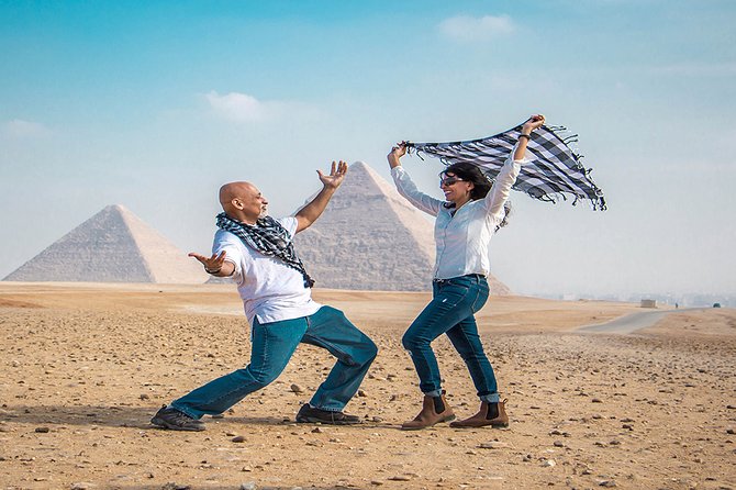 Pyramids Photo Session Tour - Getting to the Giza Plateau with air-conditioned pickup