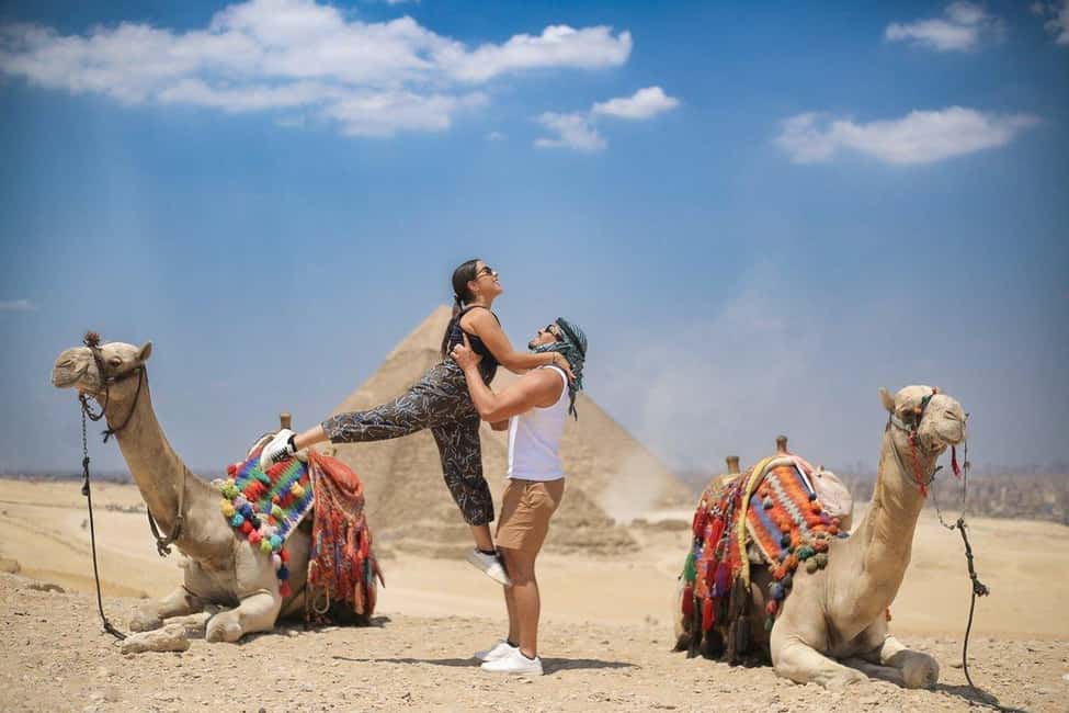 Pyramids & Sphinx Tour with Free Camel Ride - Giza Plateau: what you’re really looking at, and how to see it better