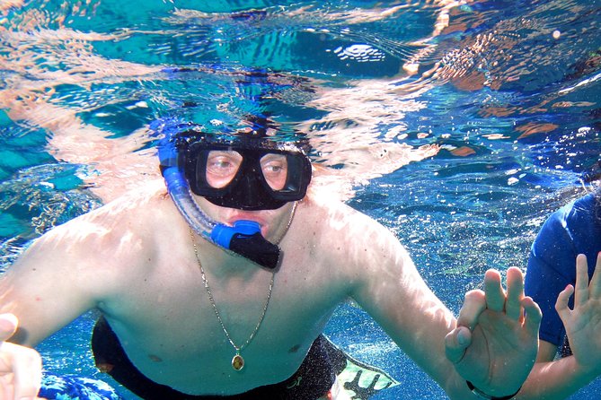 Ras Mohamed & White Island Experience Sharm El Sheikh - Instructor help and boat crew details that shape the day