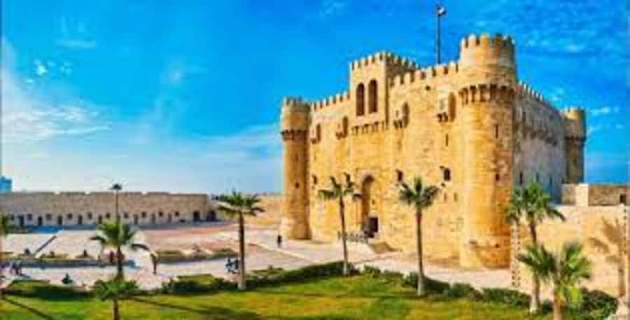 Royal Alexandria Day Trip: An Exclusive VIP Experience - Abbo Elabbas Mosque photo stop and Qaitbay Citadel viewpoints