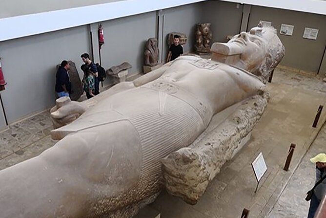 Sakkara, Memphis and Dahshur Private Guided tour with Lunch and Transfers - Memphis city stop: Ramses II and the alabaster Sphinx