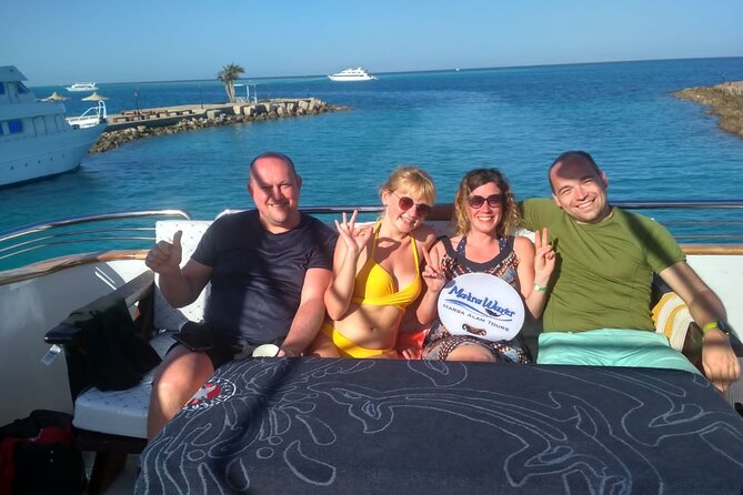 Sataya Dolphin House Snorkel Trip - Marsa Alam - Snorkeling with dolphins at the Dolphin House zone