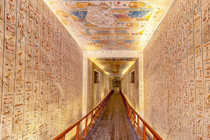Shared Day Tour to Valley of the Kings - Hatshepsut Temple at Deir el-Bahari: Where the West Bank Feels Cinematic