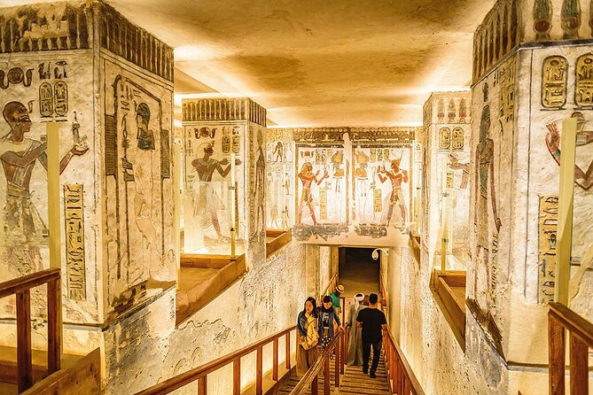 Shared Day Tour to Valley of the Kings - Pickup, Timing, and the 8:00 pm Start You Should Verify