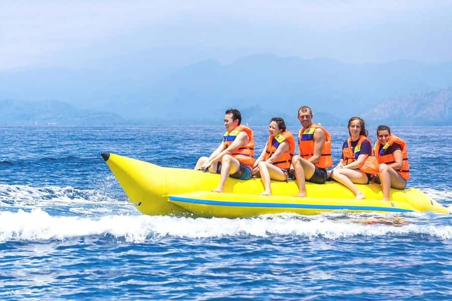 Sharm: Banana, Sofa Boat or Parasailing watersports & pickup - Parasailing over Sharm Coast: the 4-minute “wow” factor