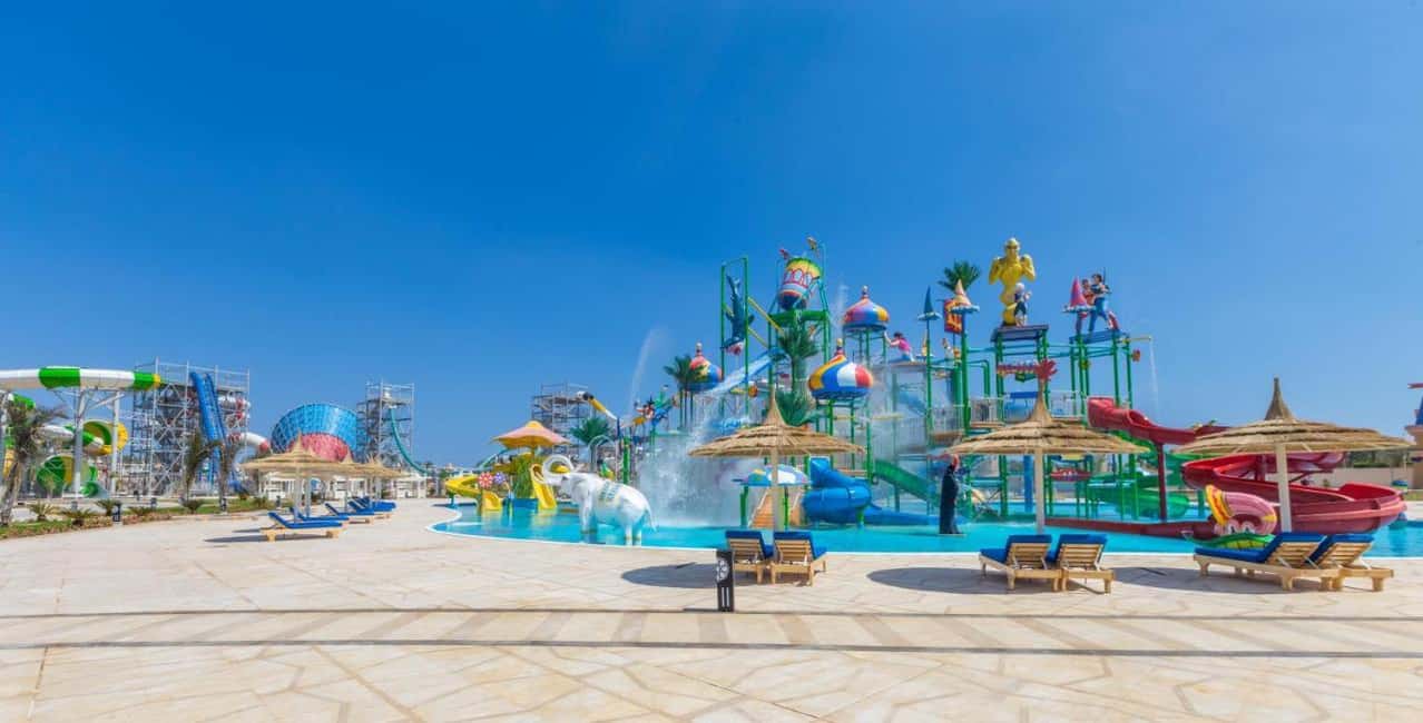Sharm El-Sheikh: Albatros Aqua Park with Lunch & Transfers - Lunch at the Park: Included Meal, Smart Choices