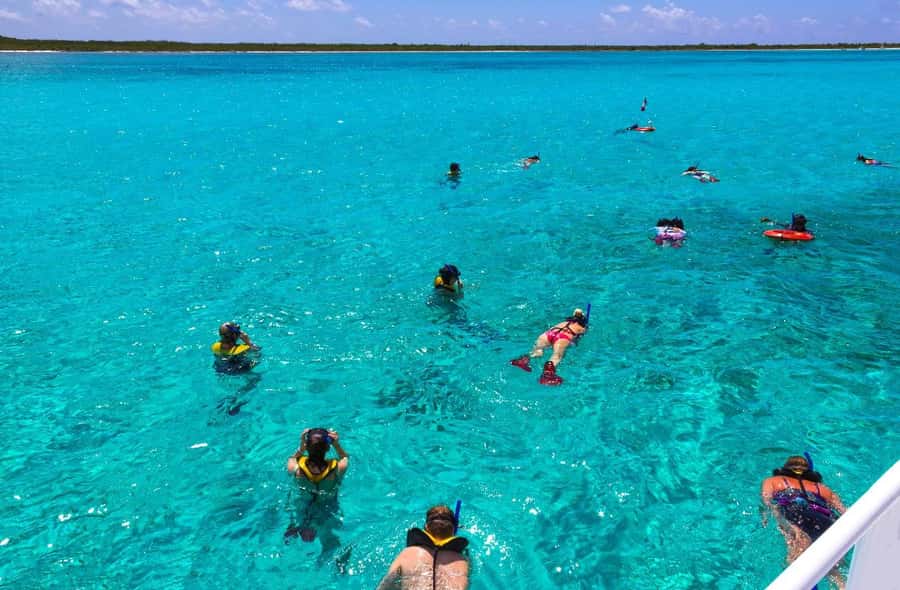 Sharm El Sheikh: Luxury boat Cruise with Snorkeling & Lunch - Key things to know before you go