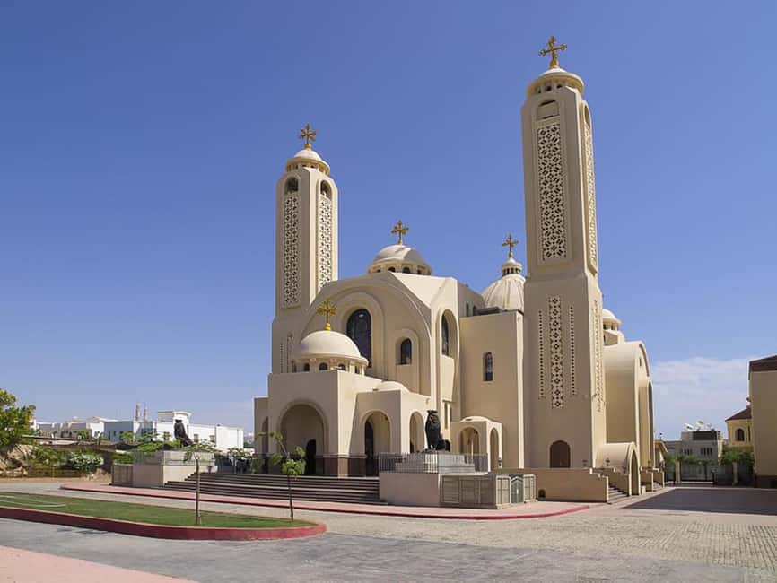 Sharm El Sheikh: Private City Tour with Seafood Dinner - Al Mustafa Mosque and the Local Church: Built for Meaning and Photos