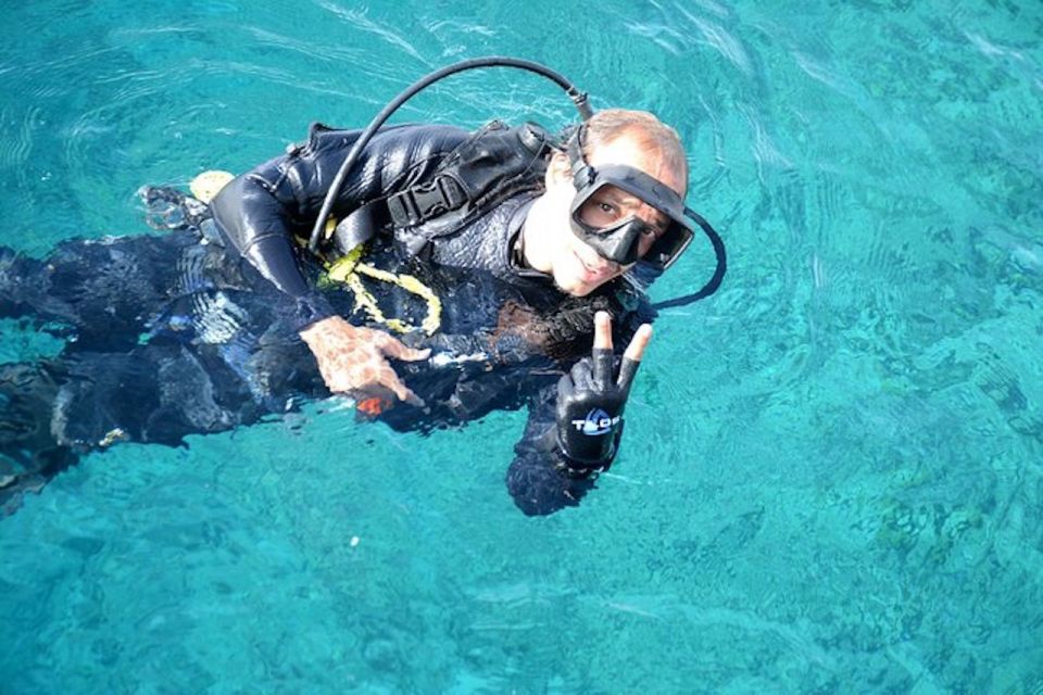 Sharm El Sheikh: Ras Mohamed & White Island Snorkel or Dive - Onboard lunch, drinks, and the small comforts that keep you happy