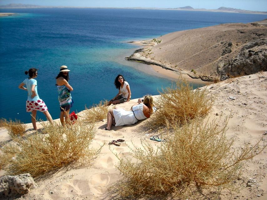 Sharm El-Sheikh: Ras Mohamed & White Island Snorkeling Trip - White Island: the sandbar swim, crowds, and photo-friendly vibes