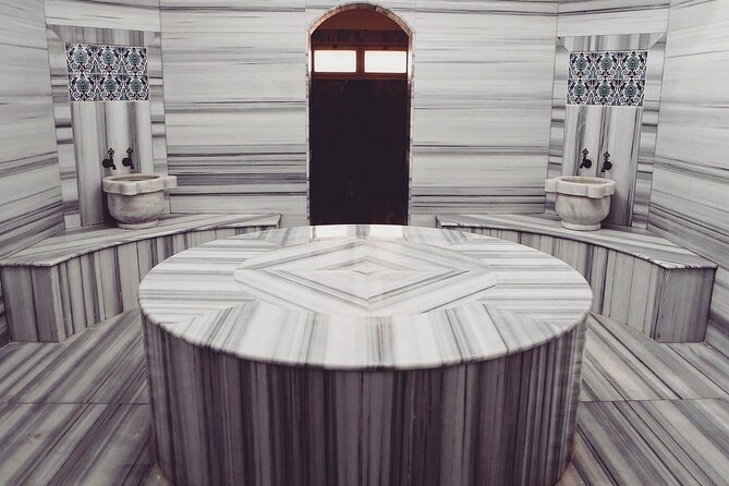 Sharm El-Sheikh: Relaxing Hammam & Massage With Private Transfer - The massage core: foam + oil, plus facial massage and a mask