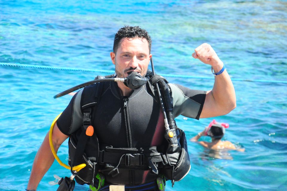 Sharm: Introductory Dive from the Shore & PADI Courses - The Shallow Underwater Session: Beginner-Friendly, Photo-Minded