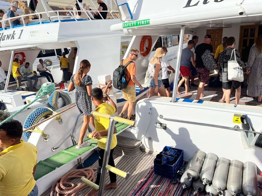 Sharm: Luxury Private Yacht with optional Lunch & Drinks - Should you book this Sharm private yacht day?