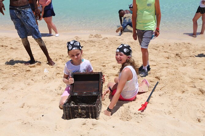 Sharm: Pirates Sailing Boat Ras Mohammed & White island and Lunch - Who This Sharm Cruise Is Best For