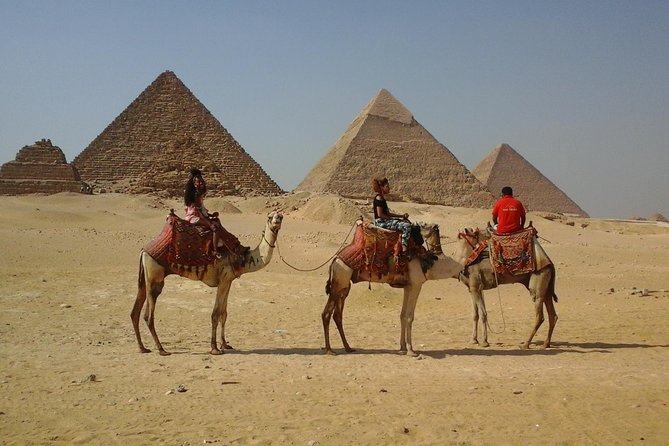 Sightseeing Day Tour to Pyramids, Egyptian Museum and Bazaar from Giza or Cairo - A Giza–Cairo Day Plan That Actually Fits Into One Day