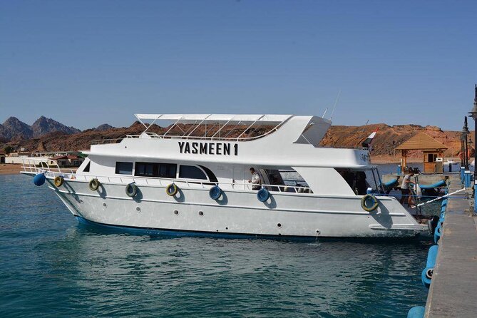 Snorkeling: Ras Mohamed & White Island With Lunch And Drinks - White Island: the onboard break you’ll be glad you get