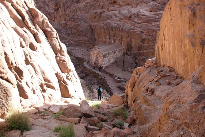 Sunrise at Mt.Sinai and St.Catherine monastery. Entrance included - The climb: steep grades, cold air, and why the last stairs feel personal