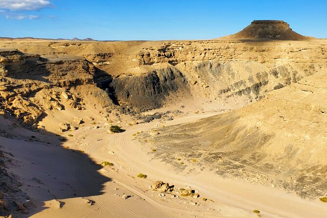 Sunset Desert Experience Canyon, Oasis & Star watching Hurghada - Leaving the hotel and finding Bedouin rhythm in the desert