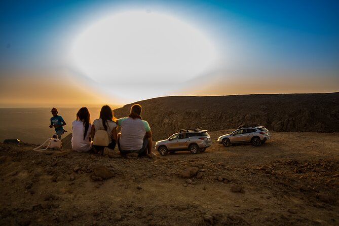 Sunset Luxury Experience to Dry Canyon Wadi Belli - Oasis and Twilight Views: When the Desert Turns Into a Photo-Friendly Stage
