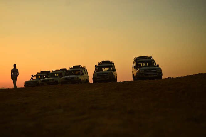 Sunset Safari trip by Jeep - Jeep Drive Back to Camp: Desert Night Energy