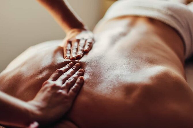 Super Cleopatra Massage ,Sauna, Jacuzzi, Turkish Bath in Hurghada - Cleopatra-style peeling and masks: coconut, milk, and that smooth finish