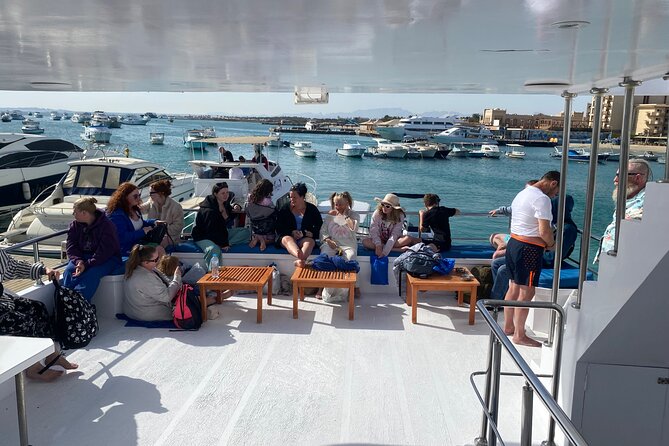 Swim with Dolphins VIP snorkeling Boat Trip with lunch - Hurghada - The onboard rhythm: speed-boat fun, then lunch and recovery