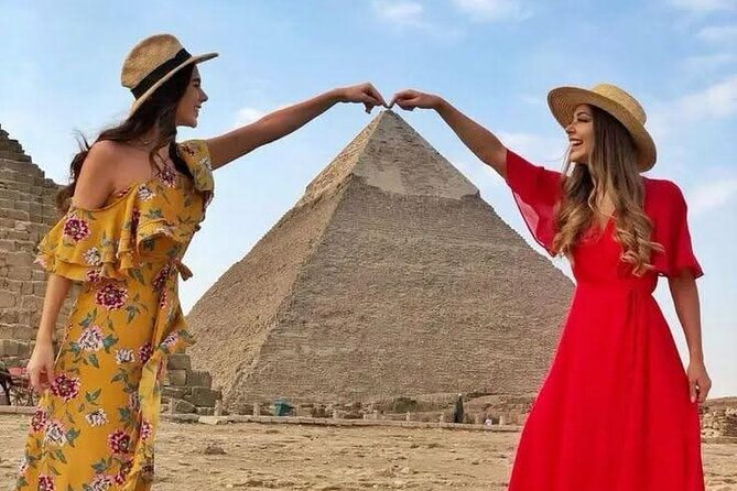 The Giza Pyramids, the Great Sphinx, and Local Lunch. - Why This Giza Tour Feels Worth It