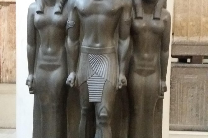The Old Egyptian Museum in Cairo ( At Tahrir Square ) . - Meeting at Tahrir Square Obelisk: the easiest start