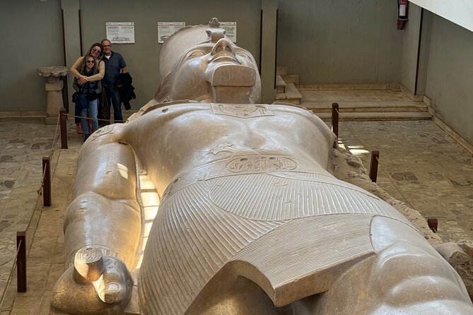 TOP VIP private tour Giza pyramids,camel ride,lunch & felucca - The real highlight: Great Pyramids, Valley Temple of Khafre, and the Sphinx