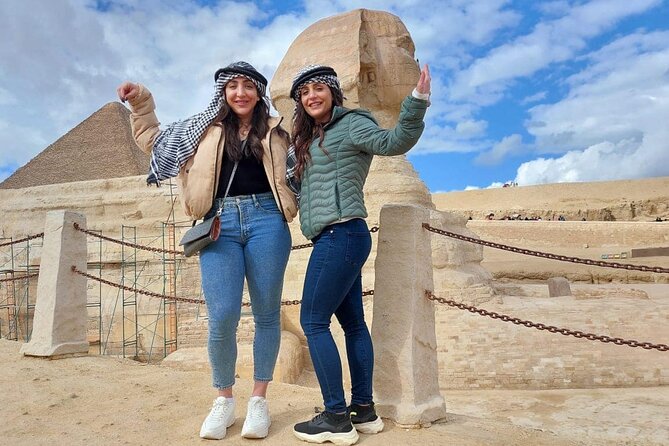 Tour Giza pyramids,Sphinx,Sakkara Pyramid,Memphis& Pyramid Inside - Giza Plateau: Khufu, Khafre, Menkaure, and the nine-pyramid viewpoint