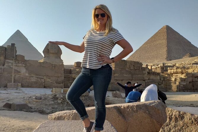 Tour to Giza pyramids Sphinx with local guide - Why this Giza tour feels easier than going on your own