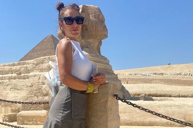Tour to great pyramids of Giza, Sphinx & shopping tour with lunch - The two official stops: essential oils and papyrus papers