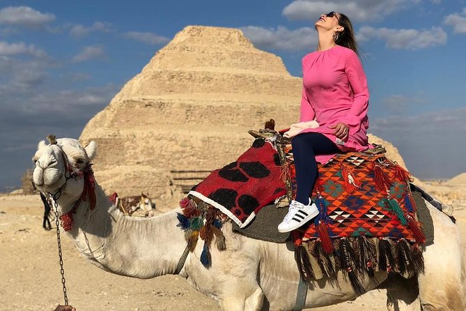 Tour to the Pyramids, Egyptian Museum and Local Bazaar from Cairo - Local bazaar shopping touring: how to use it without getting overwhelmed