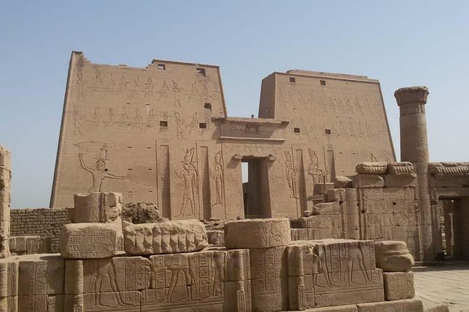 Transfer from Aswan to Luxor - Vehicle comfort, driver reliability, and where things can go sideways