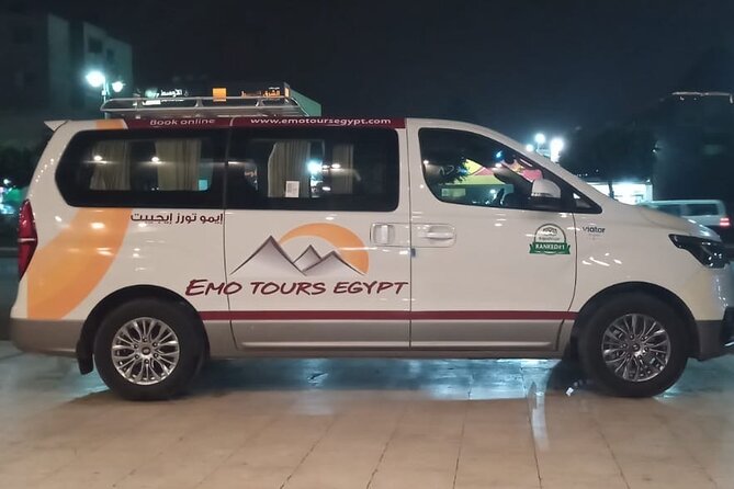 Transfer from Cairo Airport to the Hotel - Meeting Point Game Plan: Name Sign and Fast Pickup