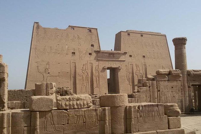 Transfer from Luxor to Aswan - Stop 1: Temple of Horus at Edfu (Why People Love This One)