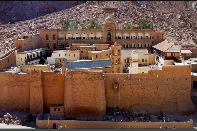Trip To Mount Sinai & St Catherine From Cairo - Guides and Drivers: The Difference Between Watching and Understanding