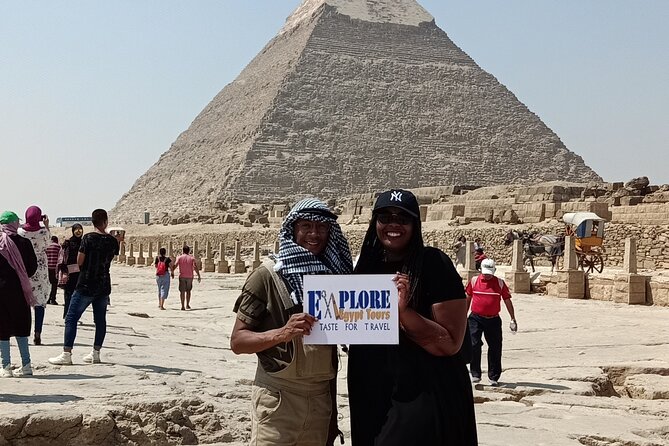 Unforgettable: Giza Pyramids, Camel ride & Cooking class tour - Pyramid of Cheops, Khafre, Menkaure: what to focus on first