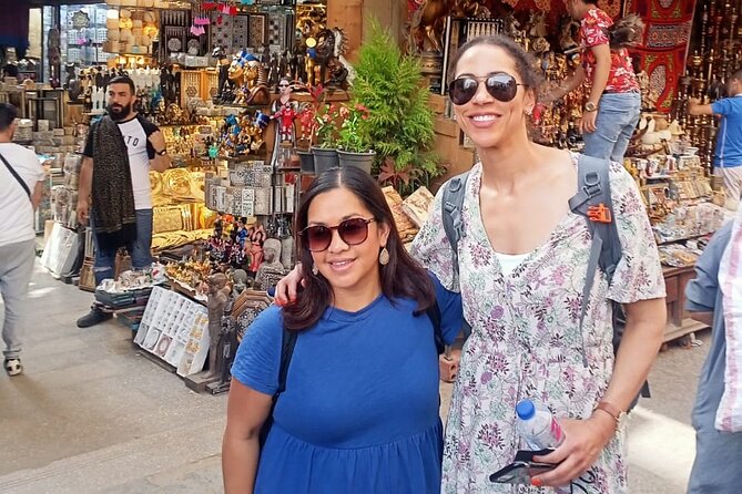Unique tour to Giza pyramids, Egyptian museum & Khan El-Khalili - Moez Street to Khan El-Khalili: Shopping With a Side of Story