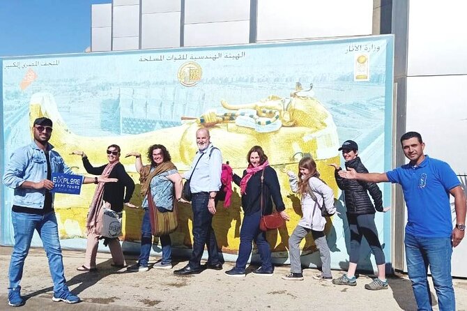 Unique tour to the GEM & inside the great pyramid in Giza - Lunch and local industry shops: what you’re really paying for