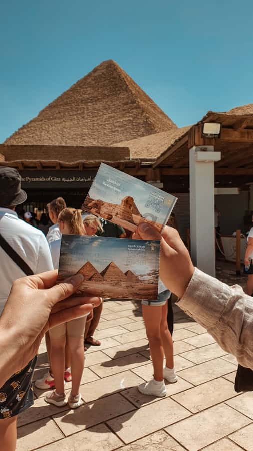 Unveil the Secrets of the Giza Pyramids & the Great Sphinx - Hotel Pickup, Shared Van, and Timing That Can Affect Everything