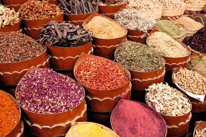 VIP City Tour and Sea Food With Guide And Transfer - Hurghada - The included boat-factory visit: a quick peek at sea-related work