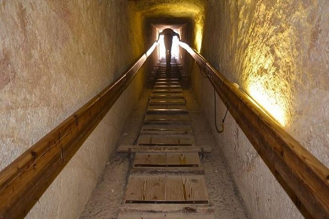 VIP Day Tour inside Giza Pyramids - Inside the Great Pyramid of Giza: what you’re really buying